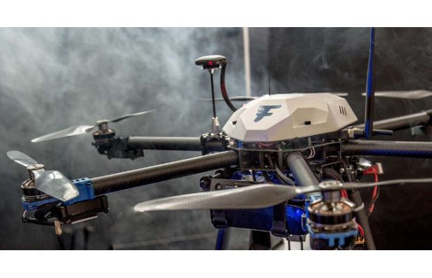 Flirtey стремится стать первой лицензированной службой беспилотный доставки