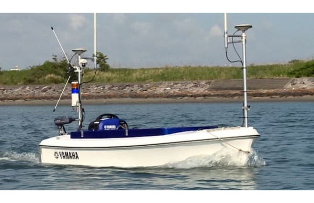 Автономный катер Yamaha действует с ветерком