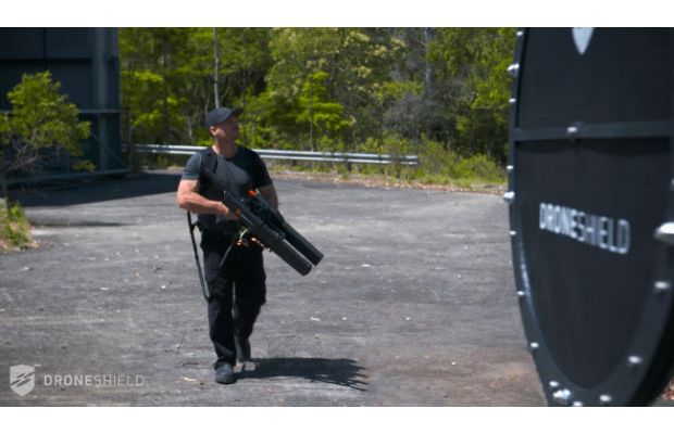 Дальнобойный Dronegun защитит от дронов целый микрорайон (+видео)