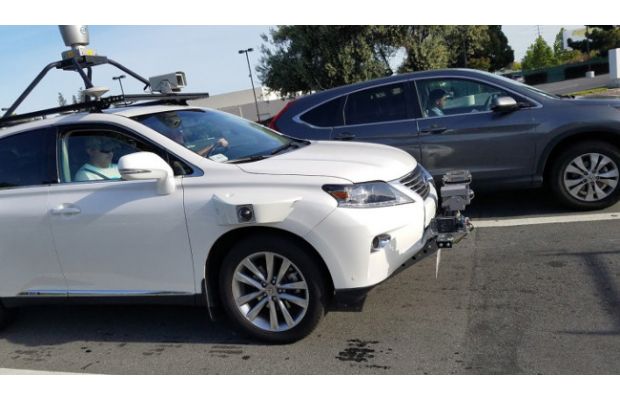 Apple тестирует беспилотный внедорожник Lexus на дорогах Калифорнии