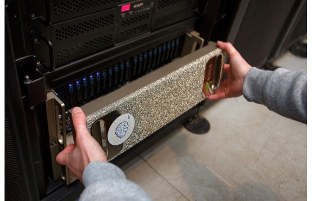 Нейросети на Физтехе станут глубже с новым суперкомпьютером NVIDIA DGX-1