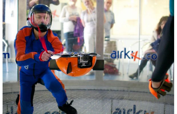 Freefall Camera – новый инструмент для съемки парашютистов (+видео)