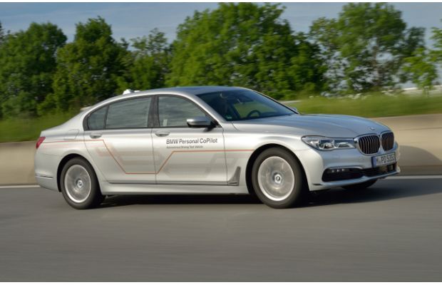 Беспилотные автомобили BMW появятся не раньше 2021 года (+видео)