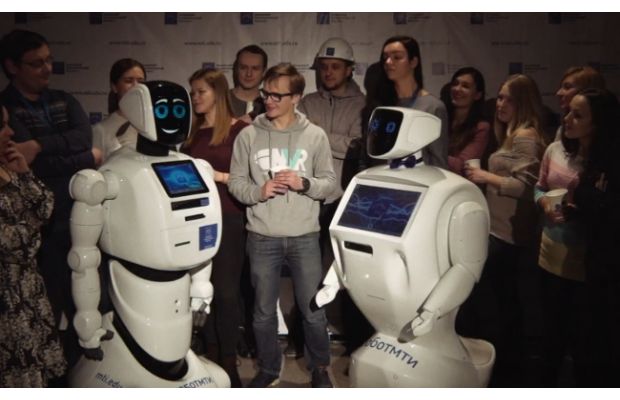 В Москве прошел рэп-баттл искусственных интеллектов (+видео)