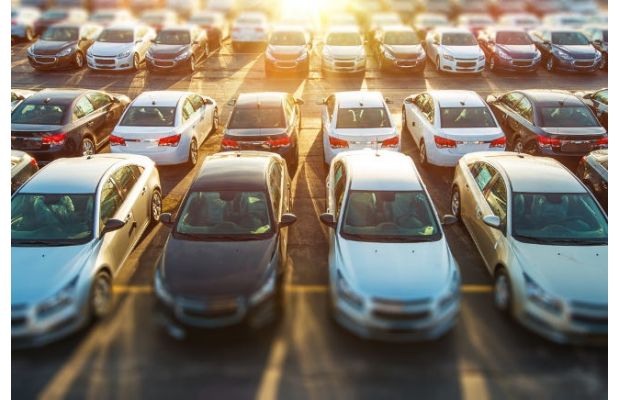 Беспилотные автомобили позволят уплотнить автостоянки