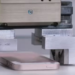 Новый робот Apple, разбирающий айфоны для утилизации (+видео)