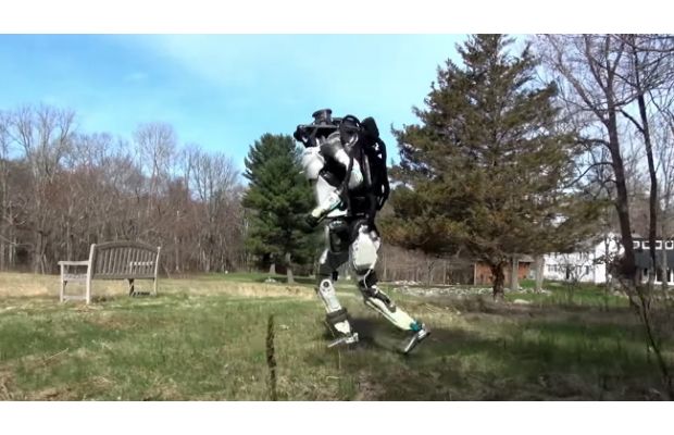 Atlas теперь и в лесу вас догонит (+видео)