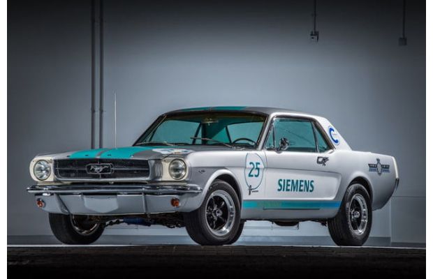 Автономный Siemens Ford Mustang выпуска 1965 года оказался норовистой лошадью (+видео)