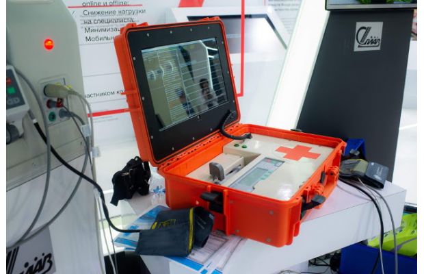 Ростех представил модернизированного «робота-медсестру»