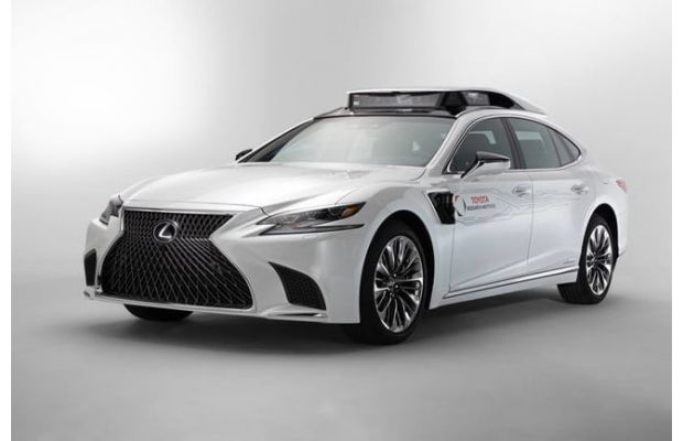 Toyota представляет на CES 2019 обновленный прототип беспилотного автомобиля