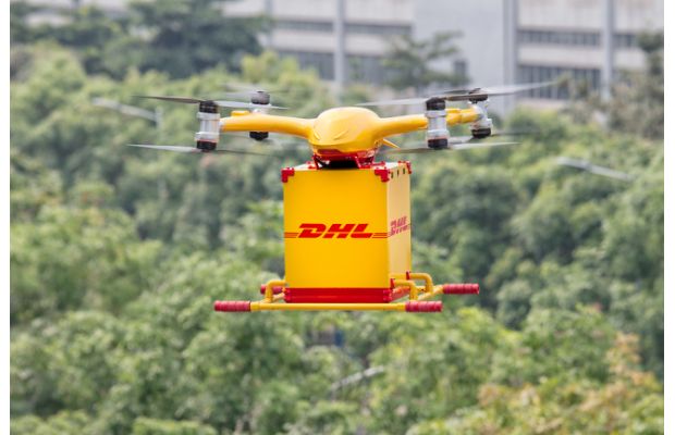 DHL Express запустила первый регулярный маршрут автоматизированной доставки дронами в городских условиях