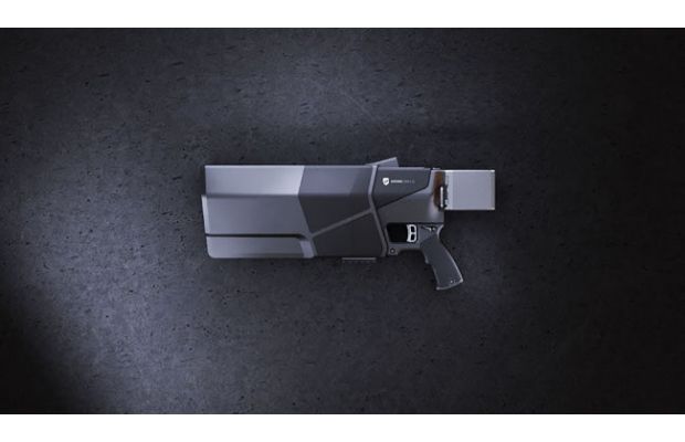 С помощью DroneShield можно обезвредить беспилотник одной рукой