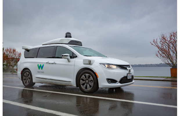 Waymo испытает автономные автомобили в дождливую погоду