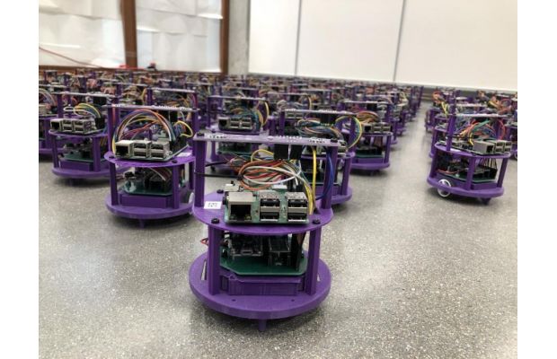 Децентрализованный алгоритм повышает эффективность совместной работы роботов