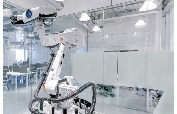 Новая роботизированная ячейка ABB позволяет проводить контроль качества в десять раз быстрее 