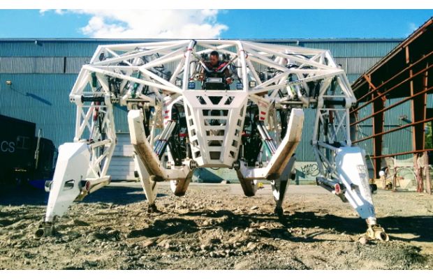 За 1515$ можно покататься на огромном мехе Prosthesis, но придется лететь в Канаду