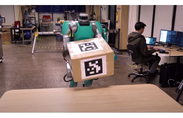 Робот Digit поступил в продажу, его можно купить за $250 000