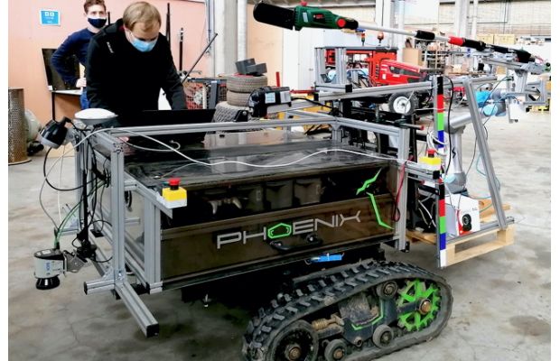 Немецкие разработчики представили робота для обрезки фруктовых деревьев