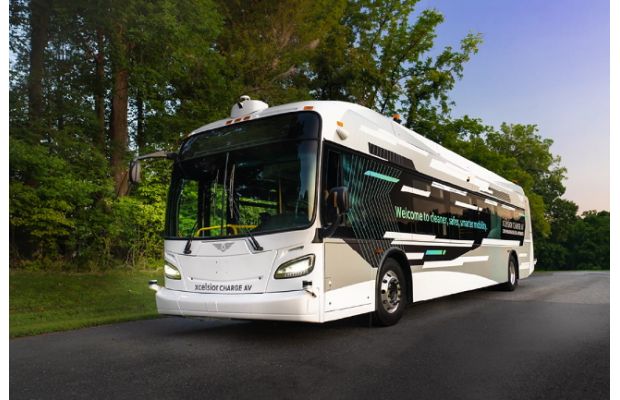 New Flyer запускает первый в Северной Америке пассажирский автобус 4 уровня автономности