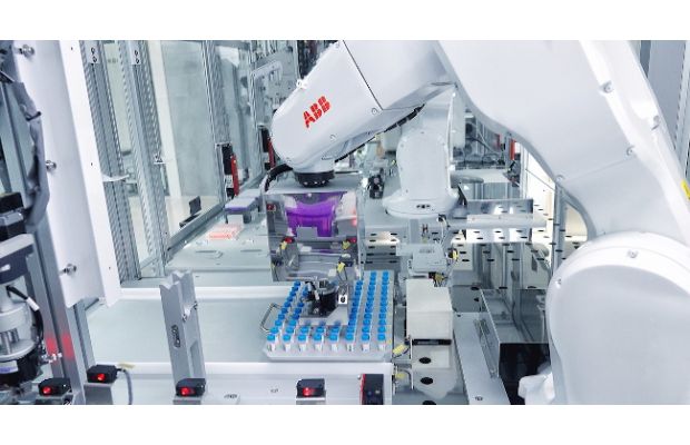 Роботы ABB помогают быстро тестировать на COVID-19