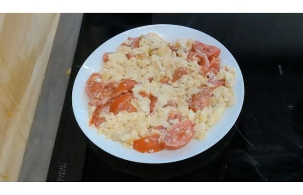 Робот-повар учится пробовать блюда на вкус