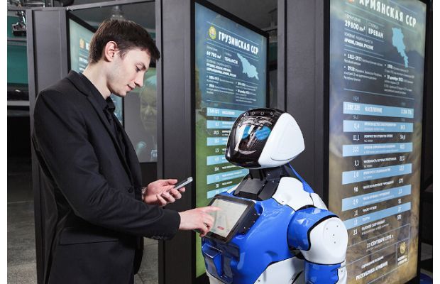 Музей Мурманска подключает роботов к работе учреждения
