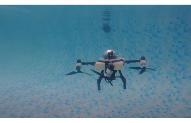 Дрон TJ-FlyingFish может летать и плавать под водой