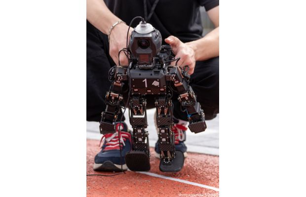 Команда МФТИ STARKIT стала лидером на соревнованиях по робототехнике FIRA Asia Cup 2024