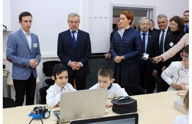 Руководители Белгородской области посетили «Кванториум» 