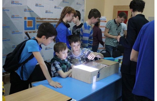 Открытый форум робототехники на берегах Амура