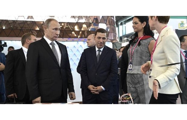 Выпускники «Сириуса» представили на ИННОПРОМ-2017 свои разработки