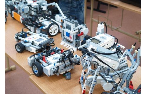 Подведены итоги открытого турнира по Робототехнике–2017 в Архаргельске