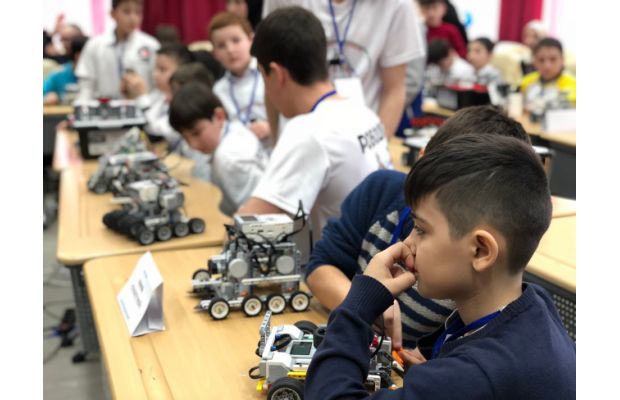 Минобрнауки ЧР провело в Грозном Чемпионат СКФО по робототехнике