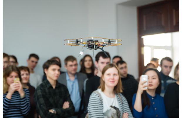 Новая учебная лаборатория «Беспилотные аэрофотосъемочные комплексы» в СГУГиТ