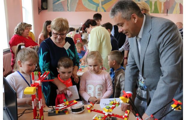 Первый городской фестиваль робототехники состоялся в Новомосковске 