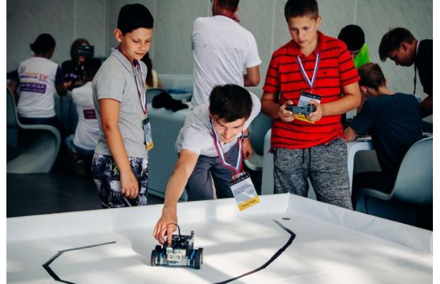 Профориентационные мероприятия и мастер-классы экспертов WorldSkills Russia прошли во Всероссийском детском центре «Смена»
