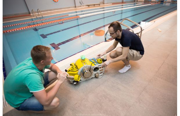 К чемпионату Robosub студенты ДВФУ научили подводного робота Junior стрелять