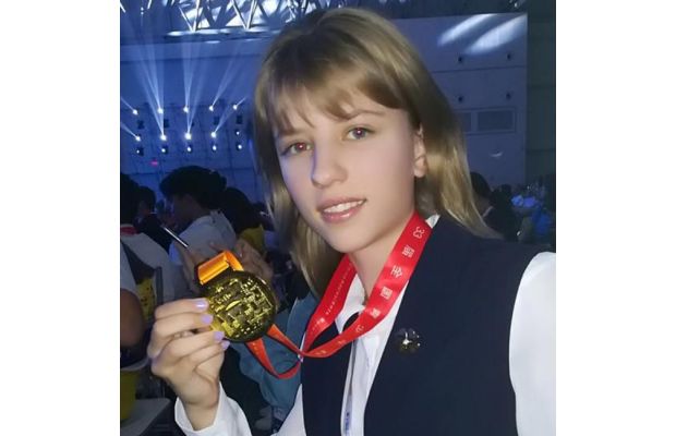 Казахстанская школьница заняла первое место в международном конкурсе по робототехнике