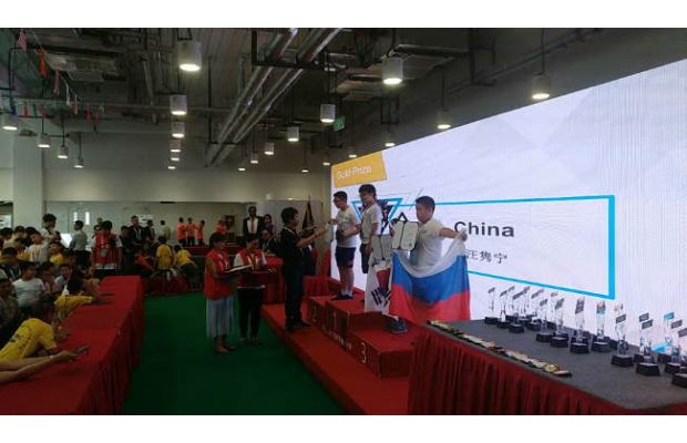 Роботрек в Пекине! Всемирная конференция робототехники и робототехнические соревнования IYRC-2018