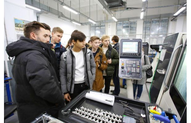 «Технодинамика» поддержала проект «Инженерный класс в московской школе»