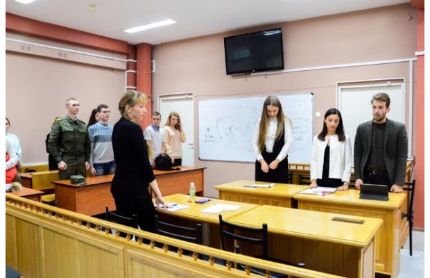 Студенты признали владельца беспилотного автомобиля виновным в ДТП