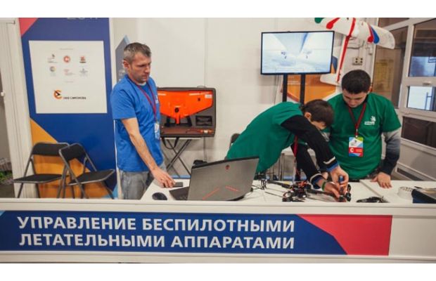 В Казани проходят региональные соревнования по мобильной робототехнике и эксплуатации беспилотных авиационных систем