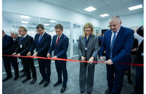В РТУ МИРЭА состоялось открытие учебного центра «Индустрия 4.0: Цифровое роботизированное производство»