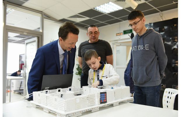 Студенты ДГТУ заняли весь пьедестал почета в номинации Profi на конкурсе-смотре Arduino day