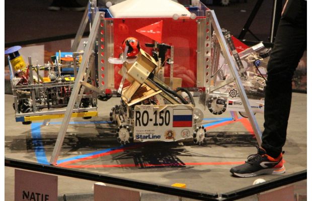 Подопечные ФМЛ №30 приняли участвие в финале турнира BRD FIRST Tech Challenge Romania
