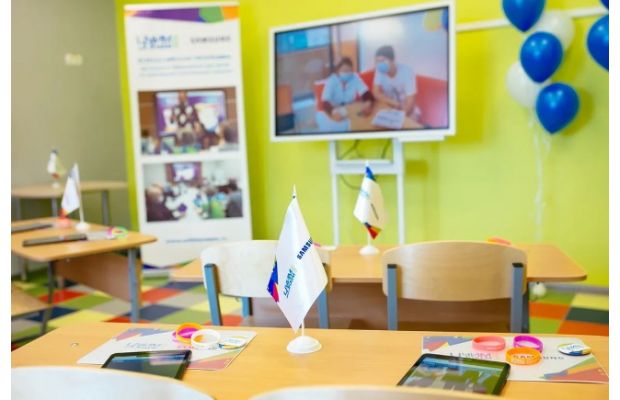 Новый класс проекта «УчимЗнаем» при поддержке Samsung открылся в Ижевске