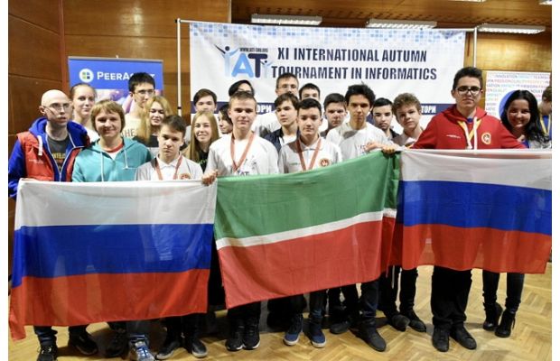 Сборная России победила на международном осеннем турнире по информатике XI International Autumn Tournament in Informatics