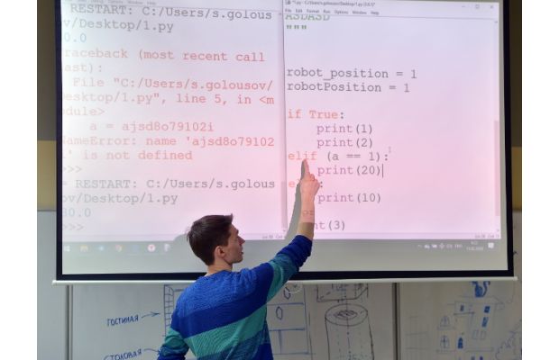 Специалисты Университета Иннополис обучат российских преподавателей и учёных основам промышленной робототехники 