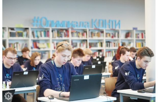 Лучшие участники Кружкового движения НТИ станут финалистами всероссийского конкурса «Цифровой прорыв»