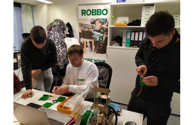 «РОББО» обучила европейских школьников робототехнике по программе Erasmus+